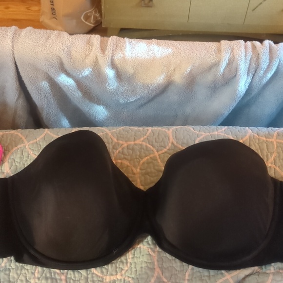 42H Cacique black strapless bra - Picture 3 of 3